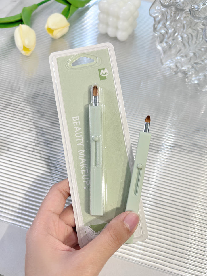 Retractable Lip Brush